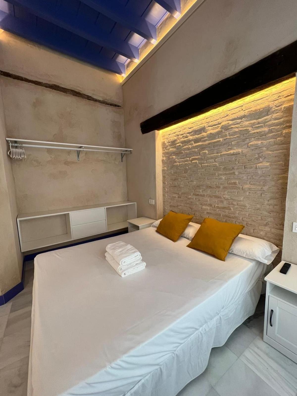 Philippe's Triana Apartment *
